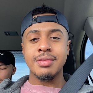 Meet your Posher, Christopher